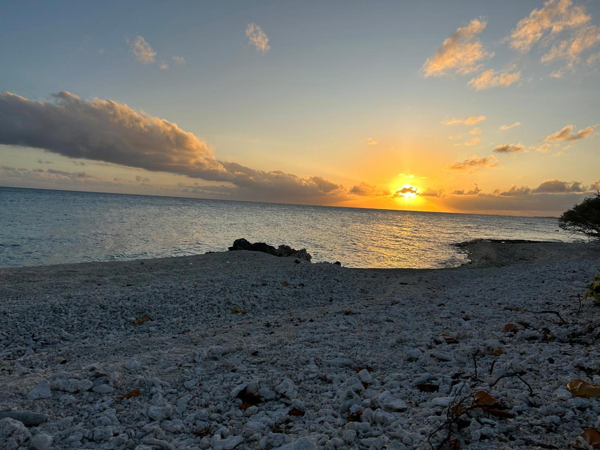 Rangiroa Bliss Hotell Tiputa Eksteriør bilde