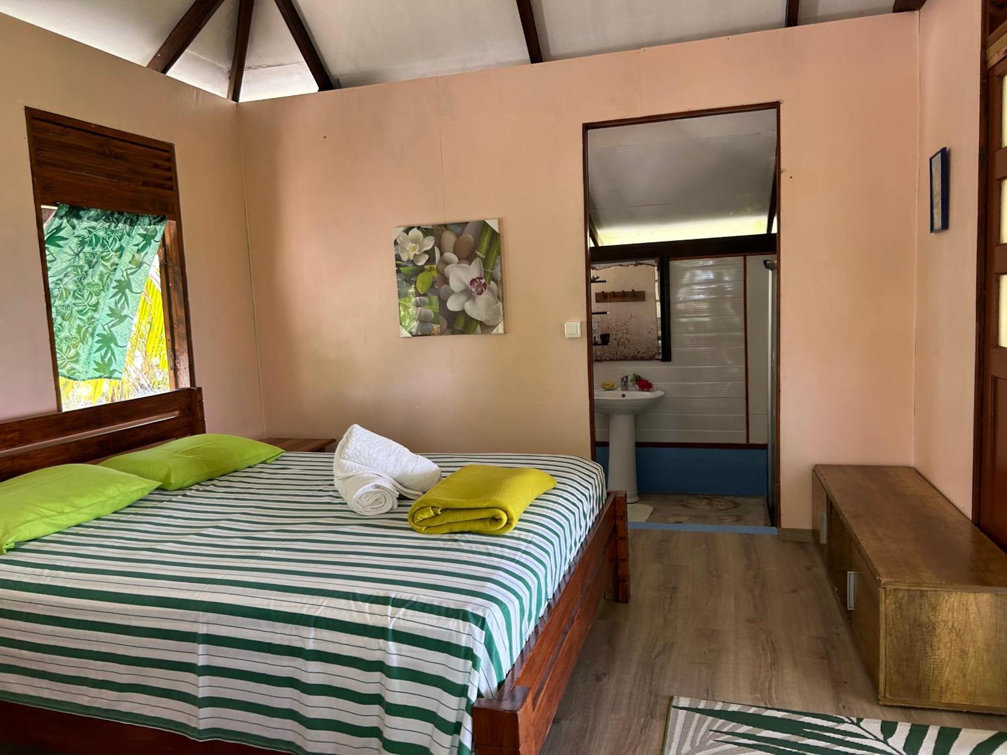Rangiroa Bliss Hotell Tiputa Eksteriør bilde